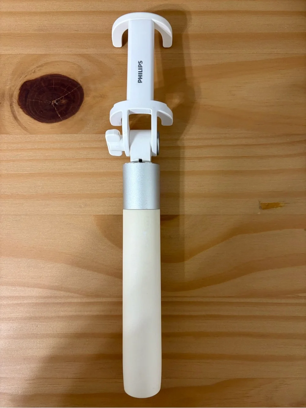 Philips White Portable Bluetooth Selfie Grip with Blue Shutter Button
